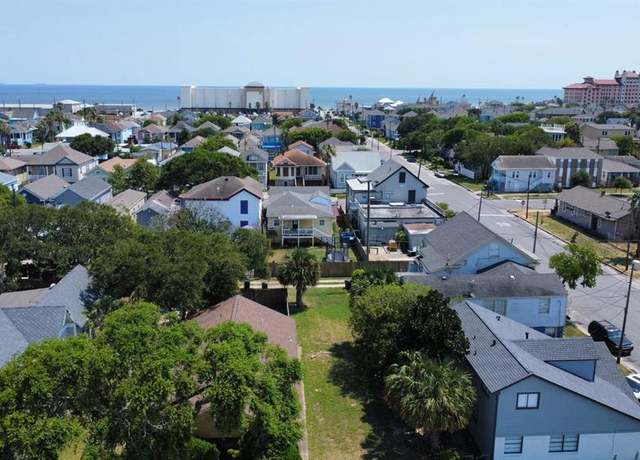 Property at 1723 M 1/2 Ave, Galveston, TX 77550