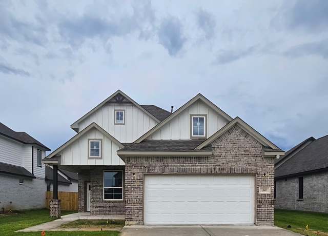 Property at 134 Peachleaf Ct, Anahuac, TX 77514, 3 beds, 2.5 baths