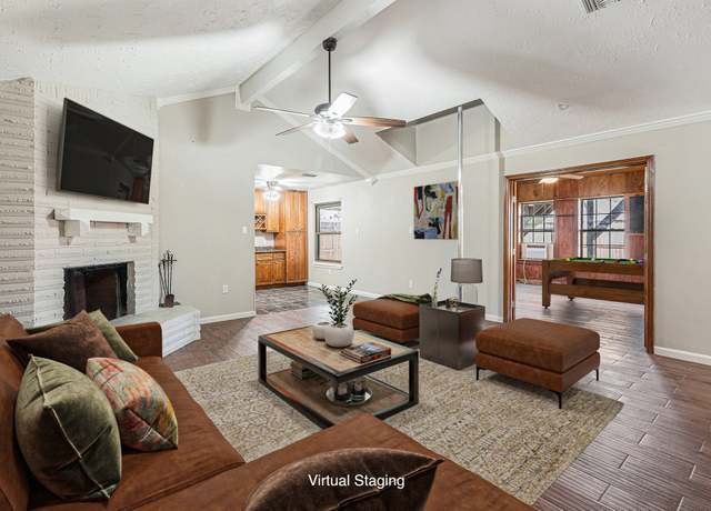 Property at 334 Anchor Way, League City, TX 77573, 3 beds, 2 baths