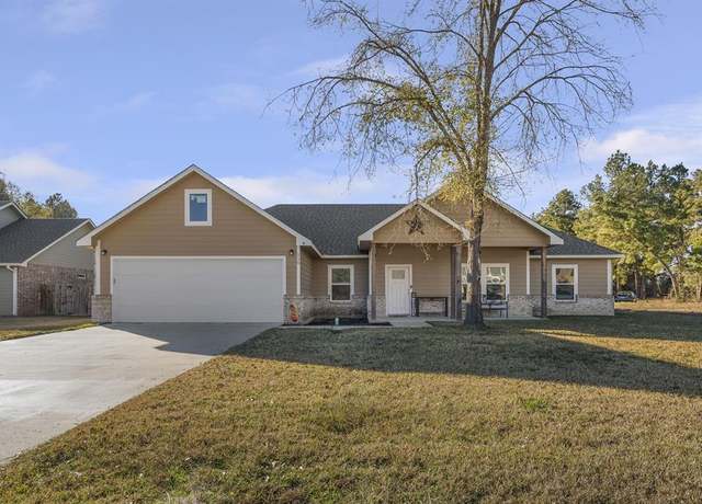 Property at 130 Dena Kay Dr, Lufkin, TX 75904, 3 beds, 2 baths