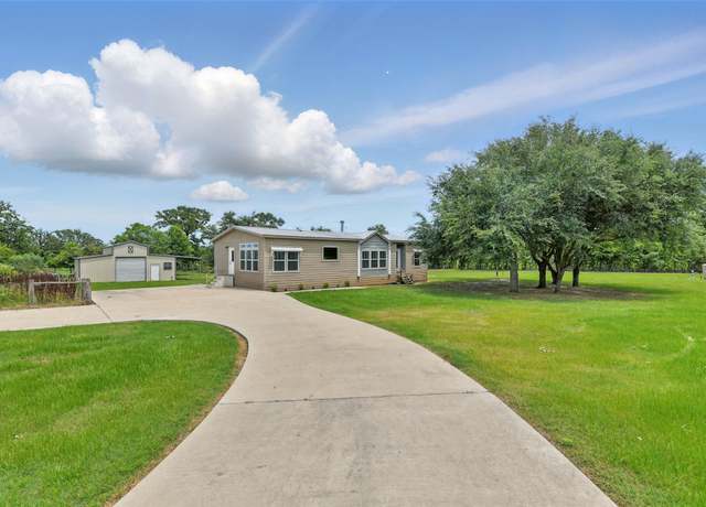 Property at 960 N Fm 1486 Rd, Montgomery, TX 77356, 3 beds, 2 baths