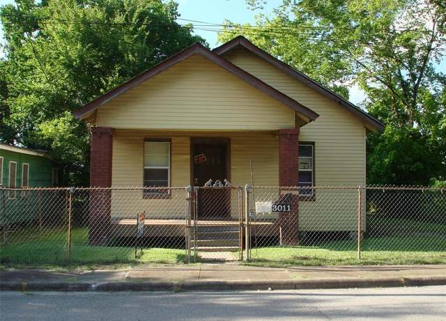 Property at 3011 Baer St, Houston, TX 77020