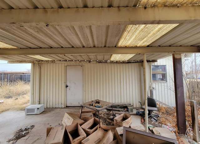 Property at 1500 Castle Rd, Odessa, TX 79762, 2 beds, 2 baths