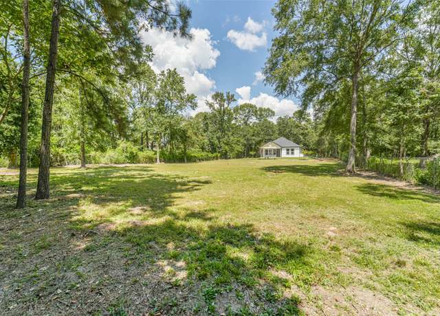 Property at 14542 Old Humble Pipeline Rd, Conroe, TX 77302, 4 beds, 2 baths