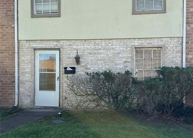 Property at 11547 Beechnut St, Houston, TX 77072, 2 beds, 2.5 baths
