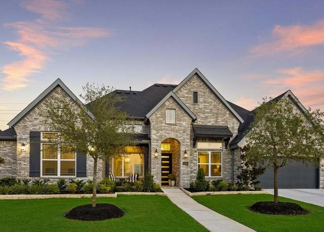 Property at 14106 Lollypine Pointe Dr, Cypress, TX 77433, 4 beds, 4.5 baths