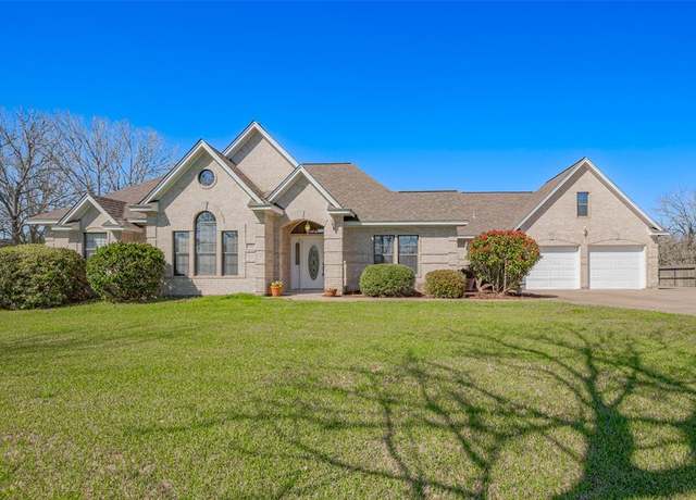 Property at 1422 County Road 201a, Angleton, TX 77515, 3 beds, 2.5 baths