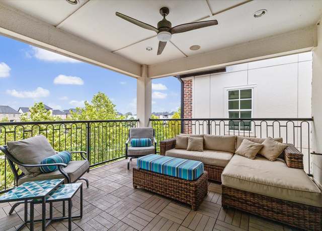 Property at 2730 Maxroy Dr, Houston, TX 77007, 3 beds, 3.5 baths