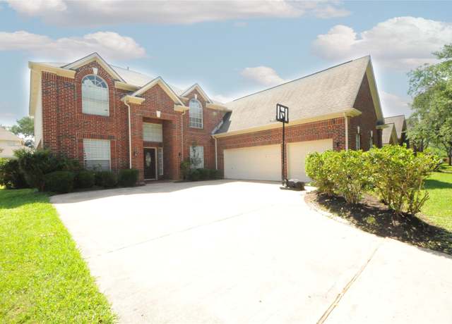 Property at 2631 Plantation Hollow Ct, Missouri City, TX 77459, 5 beds, 3.5 baths