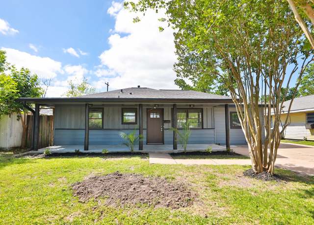 Property at 5127 Ripplebrook Dr, Houston, TX 77045, 3 beds, 2.5 baths