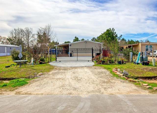 Property at 124 Road 5215, Cleveland, TX 77327, 5 beds, 2 baths