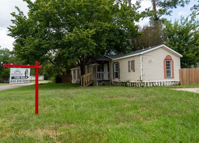 Property at 9803 Cedar Branch Dr, Baytown, TX 77521, 3 beds, 2 baths