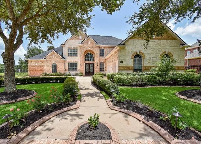Property at 7010 Mcclellan Ln, Sugar Land, TX 77479, 5 beds, 4.5 baths