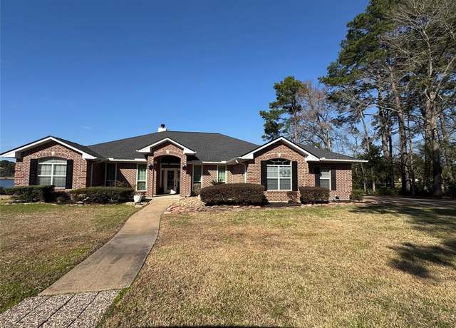 Property at 196 Broadmoor Dr, Trinity, TX 75862, 3 beds, 2 baths