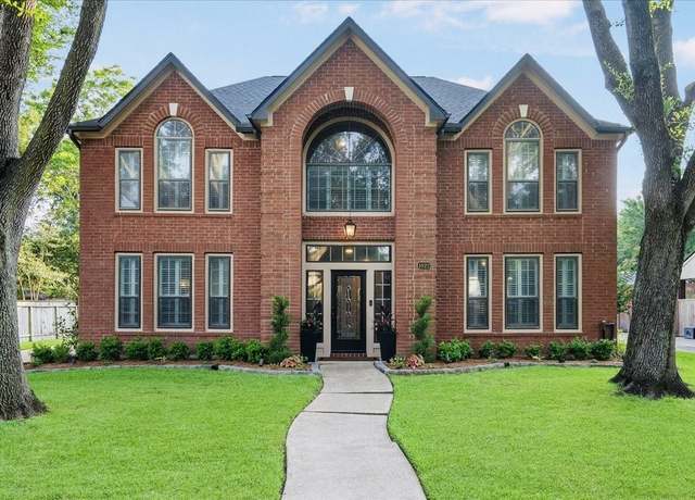 Property at 1022 Walker School Rd, Sugar Land, TX 77479, 5 beds, 2.5 baths