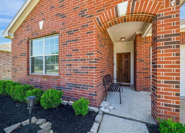 Property at 24011 Blossom Crest Ln, Spring, TX 77373, 3 beds, 2 baths