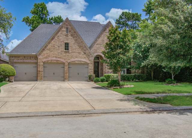 Property at 10202 S Goshawk Trl, Conroe, TX 77385, 5 beds, 4 baths
