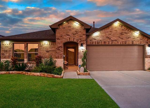 Property at 3318 Park Place St, Texas City, TX 77591, 4 beds, 2 baths