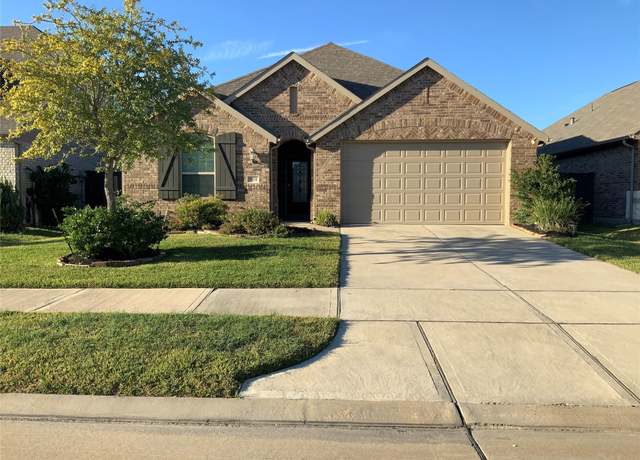 Property at 7310 Saddle Tree Dr, Spring, TX 77379, 4 beds, 2.5 baths