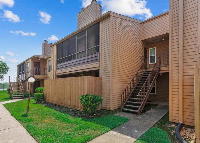 Property at 10555 Turtlewood Ct #1204, Houston, TX 77072, 2 beds, 2 baths