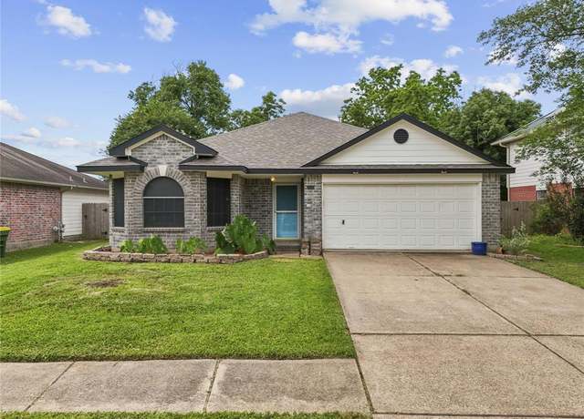 Property at 4522 Fox Run St, Pearland, TX 77584, 3 beds, 2 baths