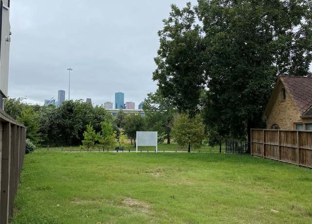 Property at 2128 White Oak Dr, Houston, TX 77009