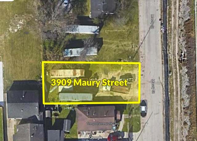 Property at 3909 Maury St, Houston, TX 77009