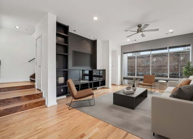 Property at 1601 W Webster St #18, Houston, TX 77019, 1 bed, 1.5 baths