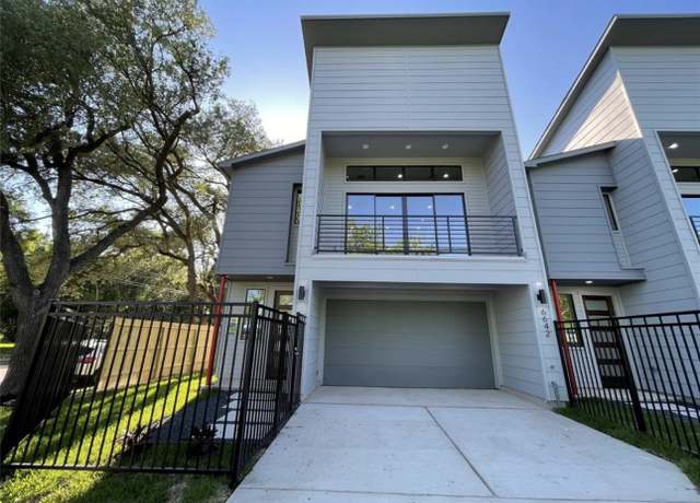 Property at 6642 Del Rio St, Houston, TX 77021, 3 beds, 2.5 baths