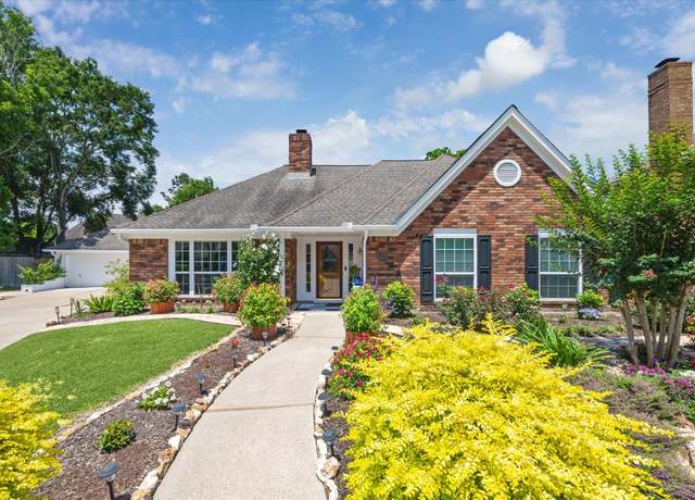 Property at 15307 Montwood Dr, Houston, TX 77062, 4 beds, 2 baths