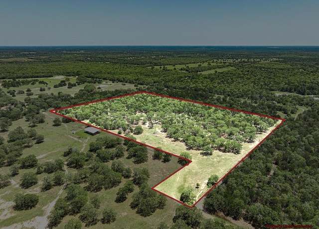 Property at 4638 Red Hollow Ln, Smithville, TX 78957