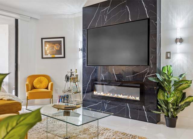 Property at 3525 Sage Rd #1713, Houston, TX 77056, 2 beds, 2 baths