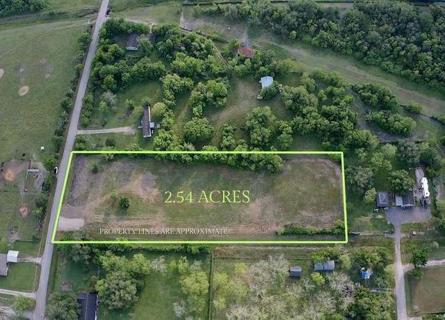 Property at 814 Verhalen Rd, Alvin, TX 77511