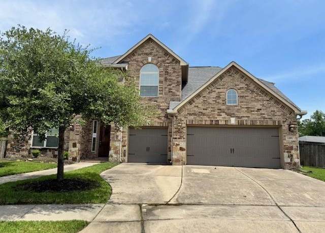Property at 12911 Long Hunter Ct, Humble, TX 77346, 5 beds, 4.5 baths