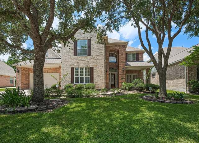 Property at 7927 Chateau Point Ln, Houston, TX 77041, 5 beds, 3.5 baths