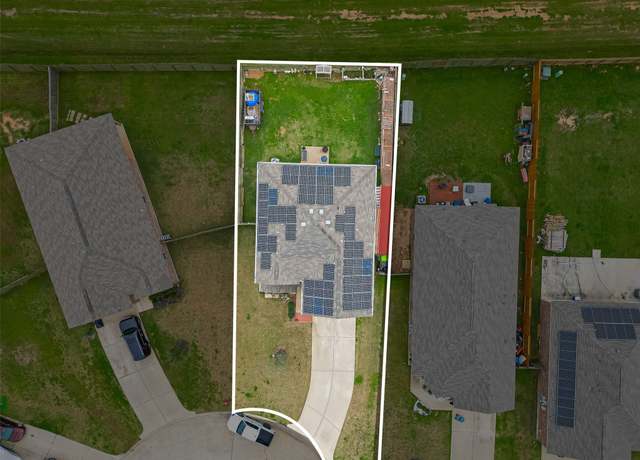 Property at 1046 Texas Timbers Dr, Katy, TX 77493, 5 beds, 2.5 baths