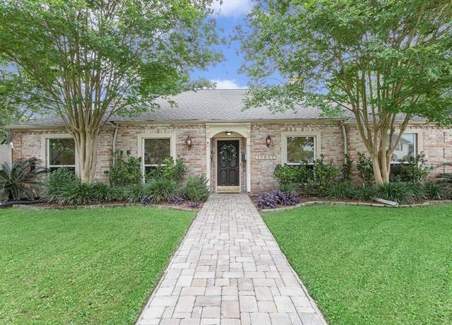 Property at 10807 Ella Lee Ln, Houston, TX 77042, 4 beds, 2 baths