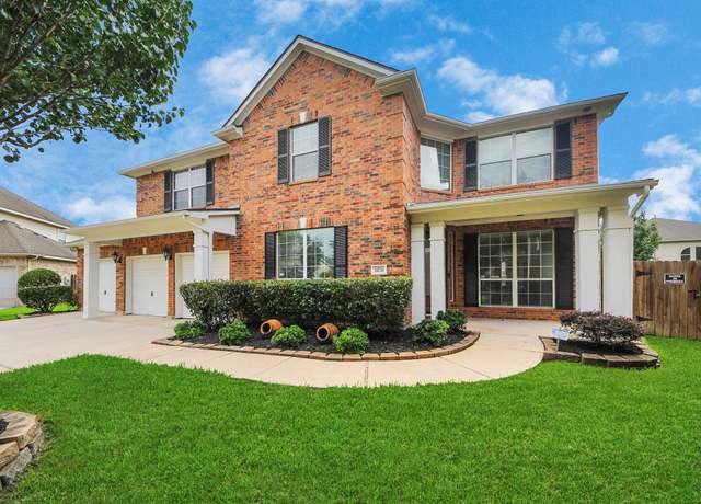 Property at 13710 Breezy Meadow Ct, Houston, TX 77044, 5 beds, 3.5 baths