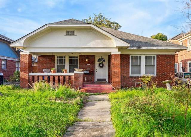 Property at 1720 W Main St, Houston, TX 77098, 3 beds, 2 baths