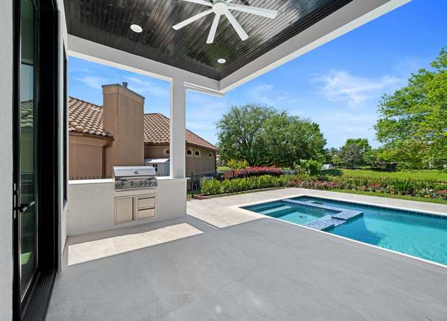Property at 91 Lake Sterling Gate Dr, Spring, TX 77379, 4 beds, 4.5 baths