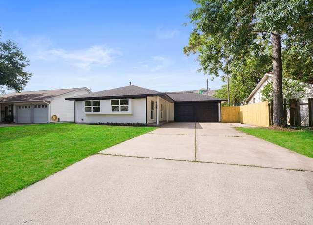 Property at 202 Sylvia St, Deer Park, TX 77536, 3 beds, 2 baths