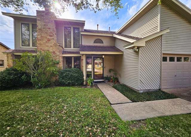 Property at 11118 Sagecountry Dr, Houston, TX 77089, 4 beds, 3 baths