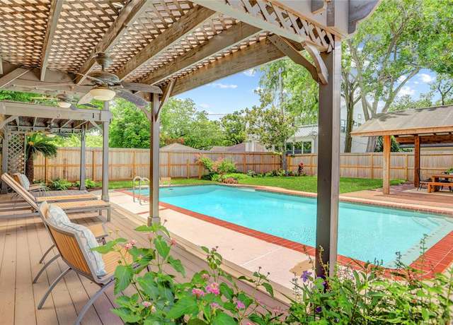 Property at 9015 Ilona Ln, Houston, TX 77025, 3 beds, 2.5 baths