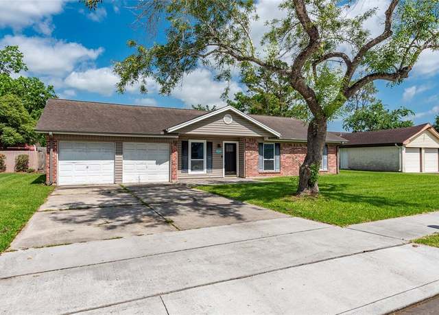 Property at 1907 Tracy Lynn Ln, Alvin, TX 77511, 3 beds, 2 baths