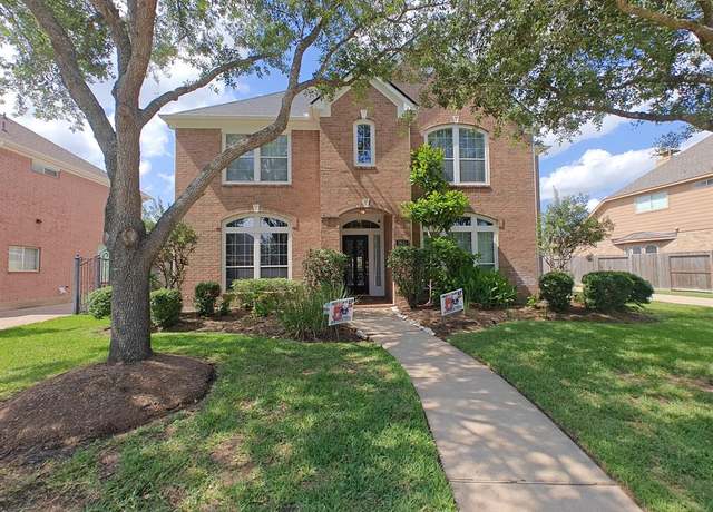 Property at 2631 Misty Grove Dr, Manvel, TX 77578, 4 beds, 2.5 baths