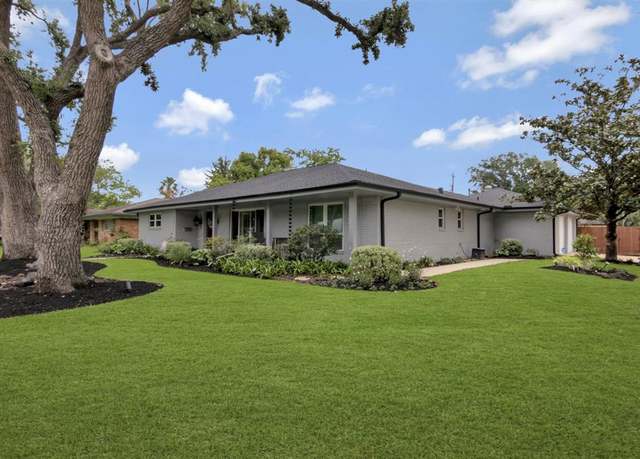 Property at 11015 Atwell Dr, Houston, TX 77096, 4 beds, 2.5 baths