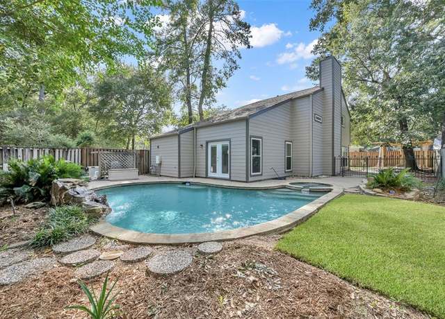 Property at 11612 Timberwild St, The Woodlands, TX 77380, 4 beds, 2.5 baths