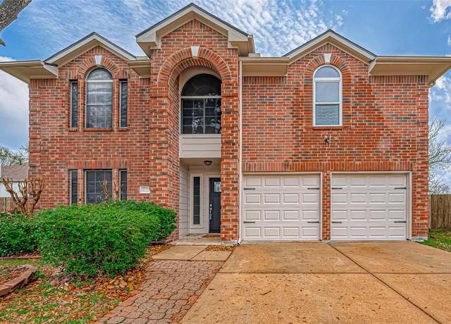 Property at 1839 Oak Rdg, Kemah, TX 77565, 4 beds, 2.5 baths