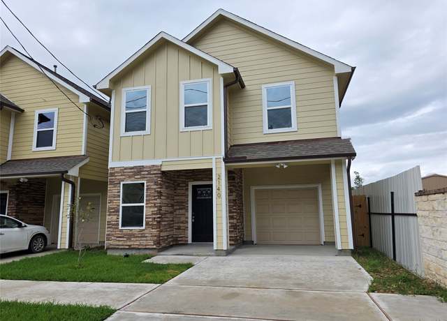Property at 2140 De Soto St, Houston, TX 77091, 3 beds, 2.5 baths