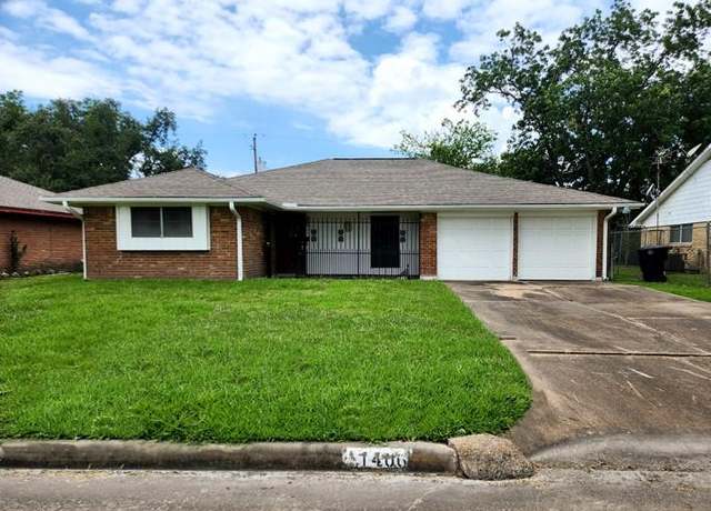 Property at 11406 Glenhollow Dr, Houston, TX 77048, 3 beds, 2 baths